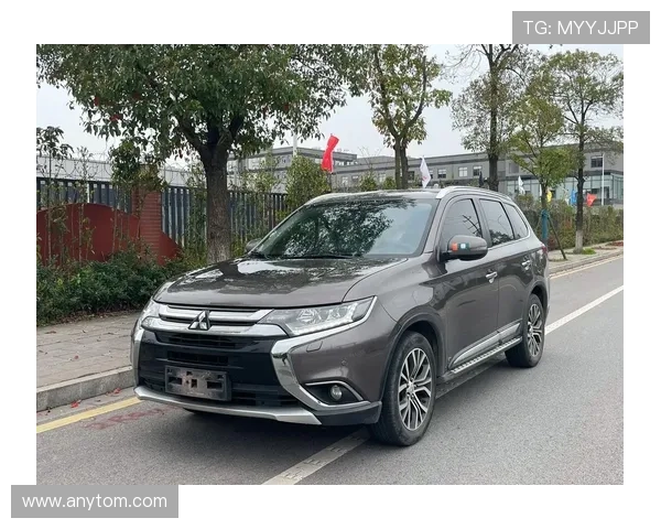 2.4L自然吸气，紧凑合资SUV，皮实耐用，实拍欧蓝德